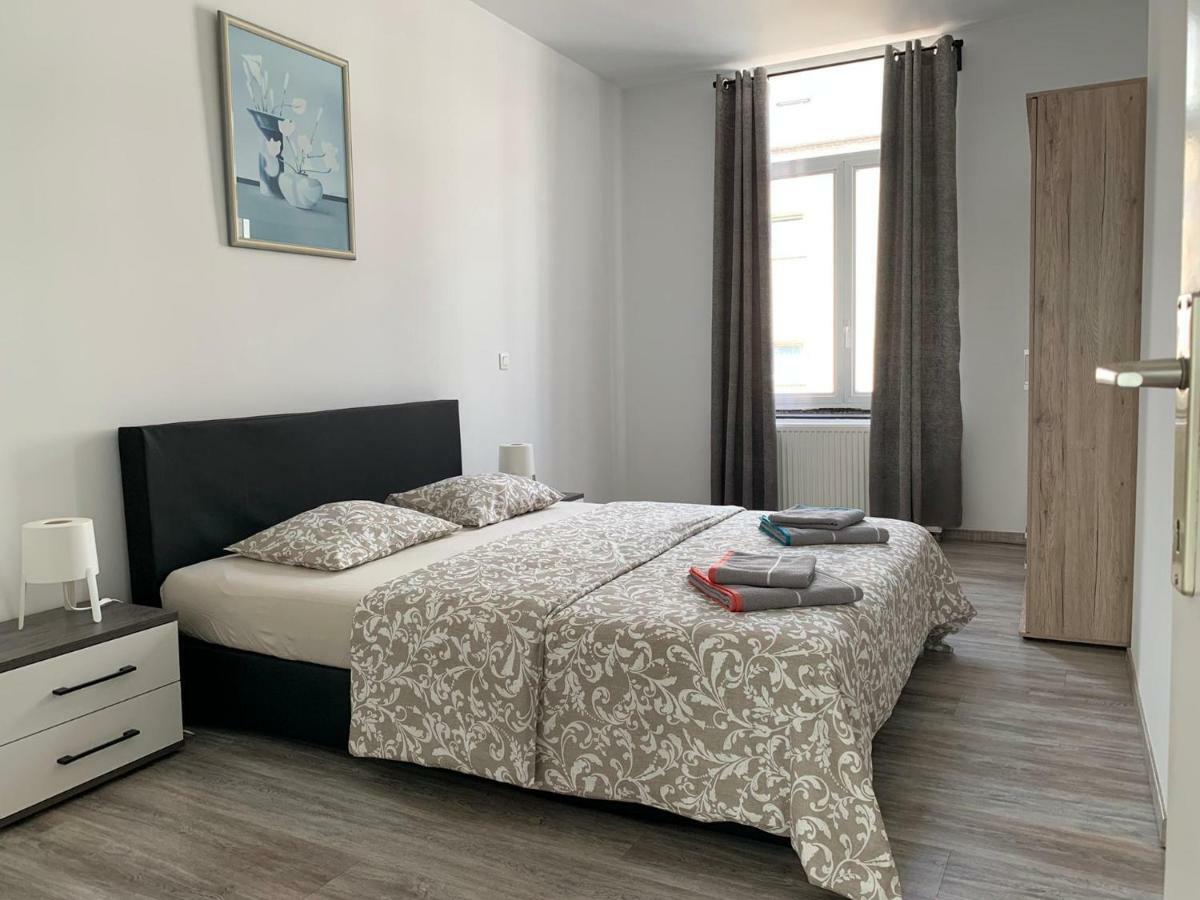 Modern Apartment Second Floor 布鲁塞尔 外观 照片