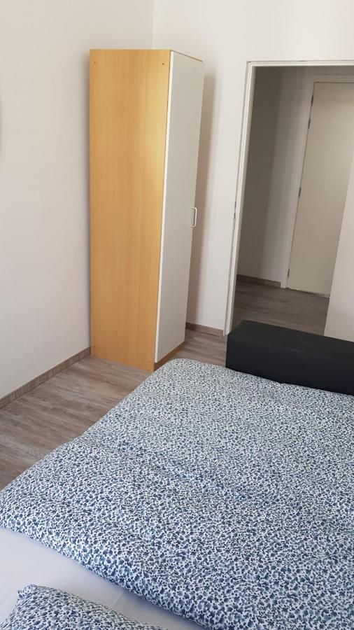 Modern Apartment Second Floor 布鲁塞尔 外观 照片